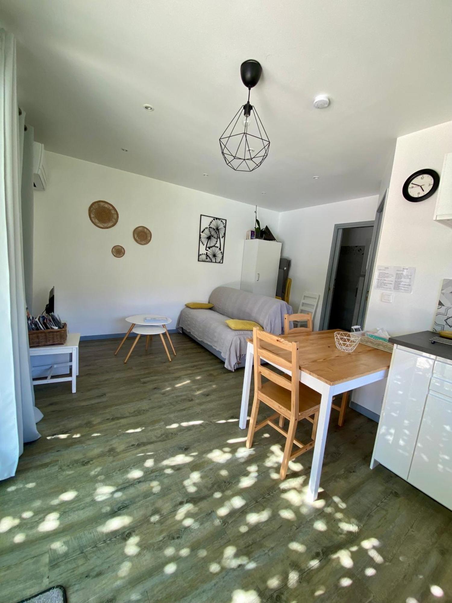 La Petite Maison Robion en Luberon Zimmer foto